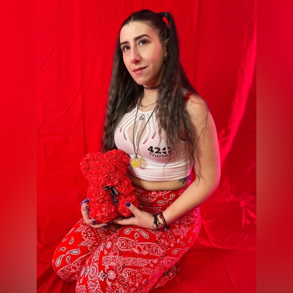 Meet your Posher, Rebecca - Picture 5 of 5